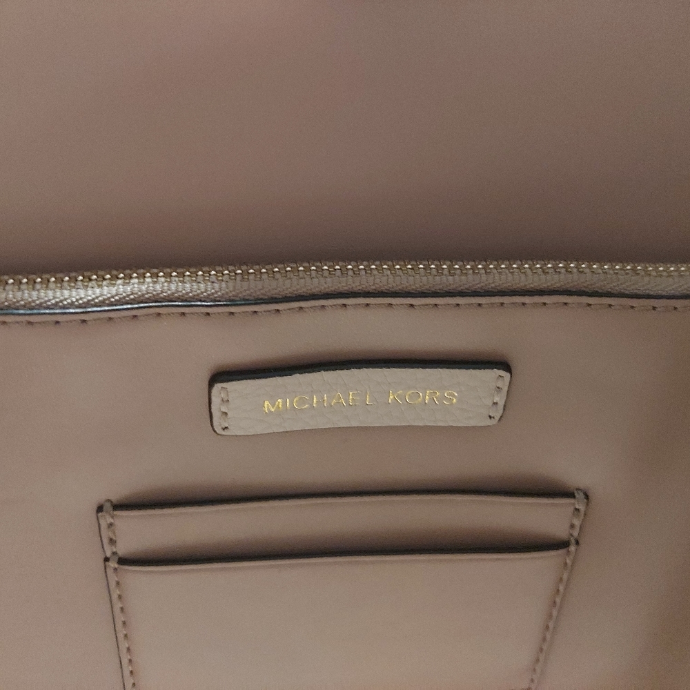 Pocketbook - Picture 3 of 3
